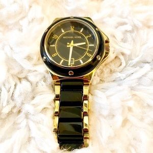 Micheal Kors Watch, 1in band, BLACK & GOLD